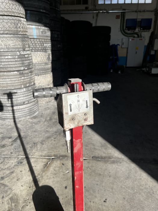 Macacos hidraulicos pneumaticos de 60 toneladas