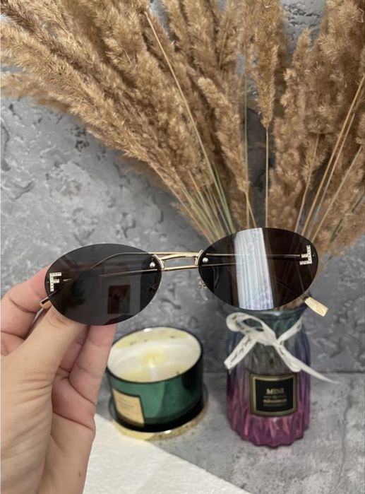 трендові актуальні окуляри