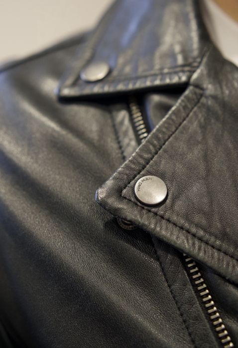 Шкіряна куртка Mango розміру XL від Ігоря Коваля