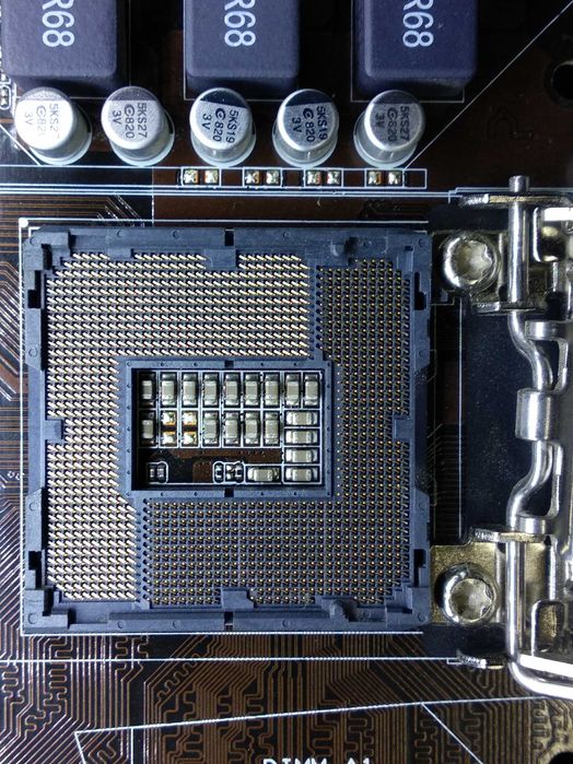 Материнская плата Asus P8B75-V (s1155, Intel B75, PCI-Ex16) рабочая + могу доукомплектовать