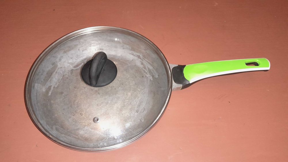 Сковорода сковородка 29см с крышкой  Сковорідка з кришкою