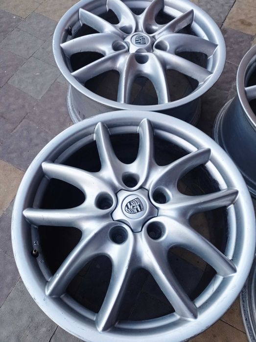 Диски  5х130 R19 ЕТ60 Volkswagen Touareg / Audi Q7 / Porsche Cayenne