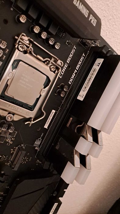 Bundle Intel Core i3-8100 / Board MSI B360 Gaming Pro Carbon / 16GB DDR4 Thermaltake Ram