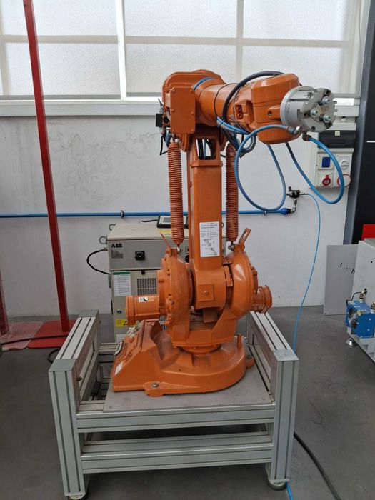 Robot ABB IRB 1400 usado