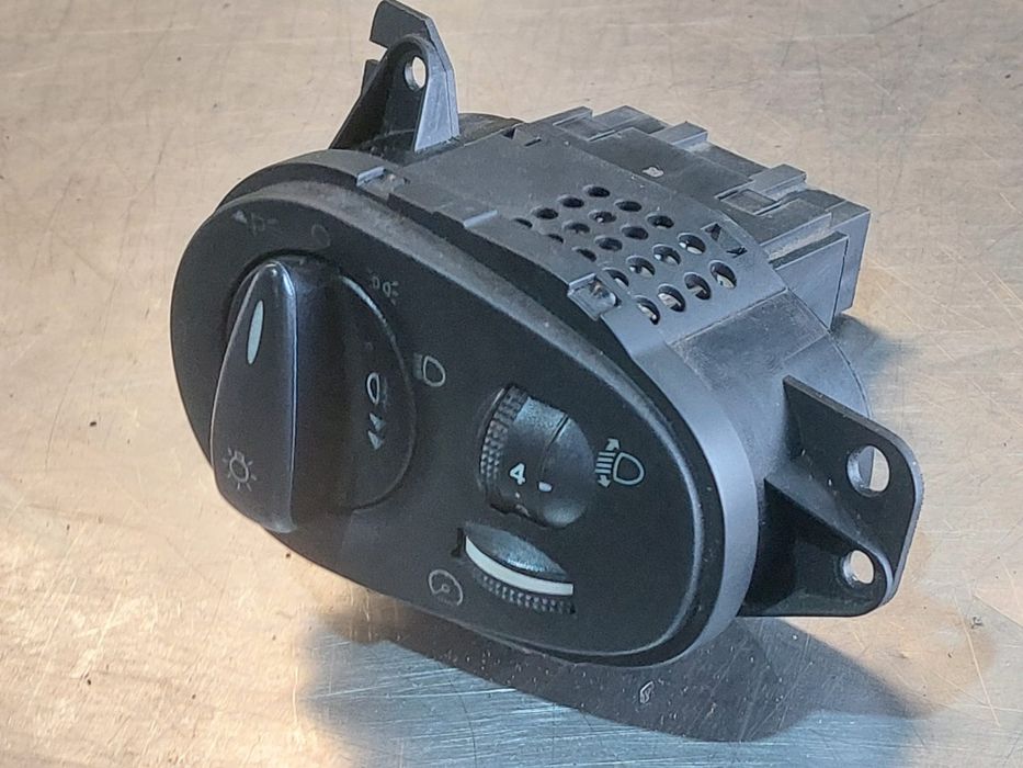 Comutador de luzes Ford Focus MK1