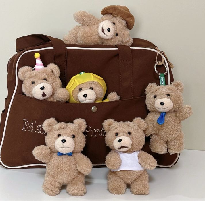 Оригинал Pop Mart TED2 — плюшевый брелок-подвеска