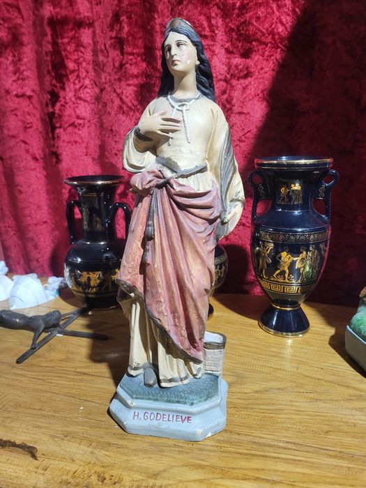 Stara figurka Święta Godolewa patronka małżeństw