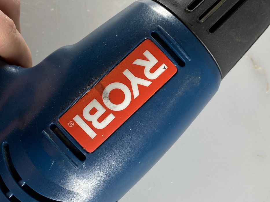 Ryobi secador 2000w