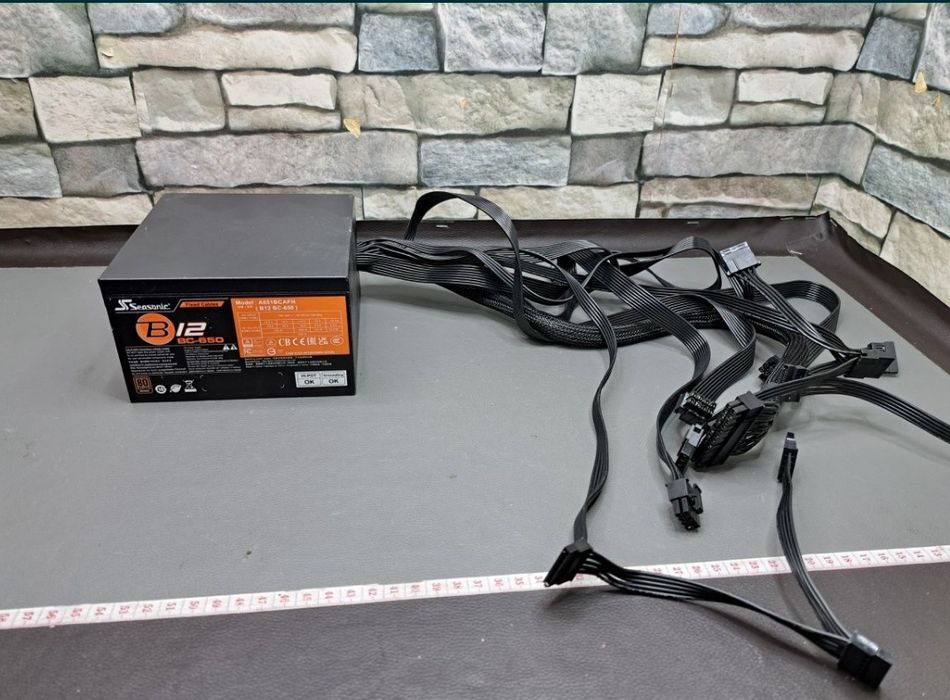 Блок живлення Seasonic A651BCAFH(B12 BC-650)

650W Bronze