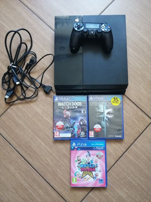 Konsola PlayStation 4. 500gb + gry, pad