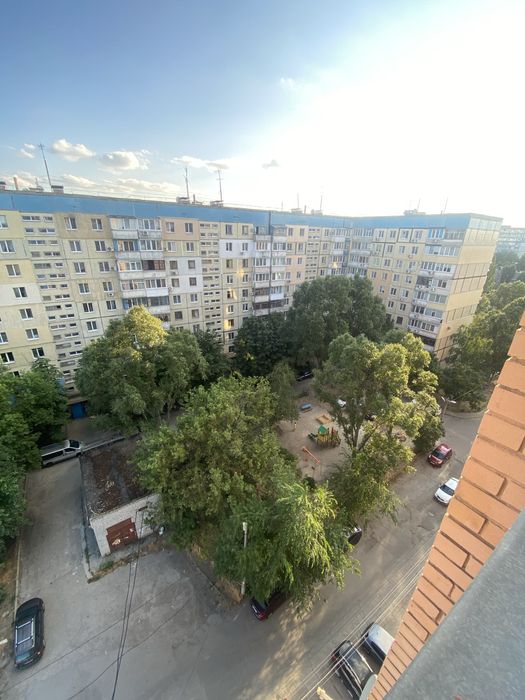 Продам 2-комн.кв. Солнечный ж/м. Любарского, 36.