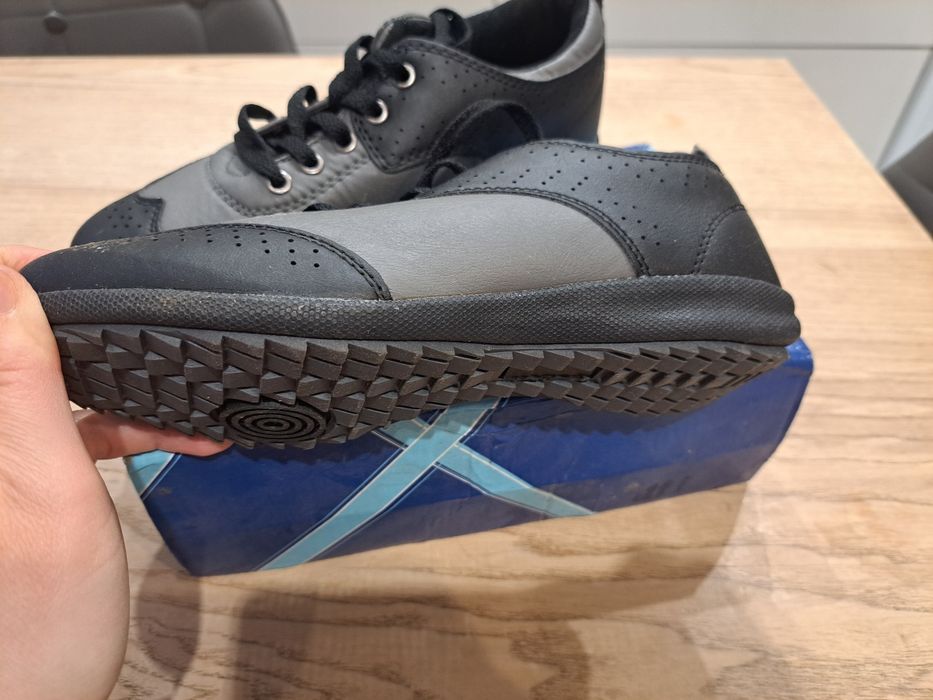 Buty sportowe, na codzień rozmiar 38 nowe. Wkładka 24.7 cm