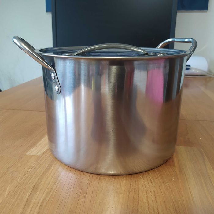 garnek 7 litrów nowy zapakowany z pokrywką gaz indukcja jakość gastron