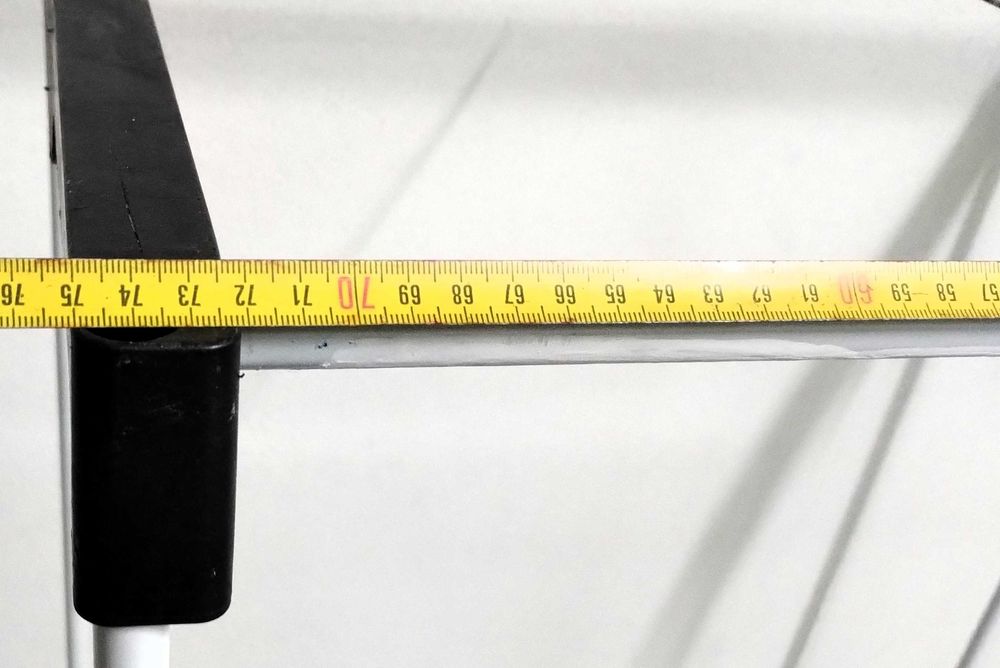 Estrutura Tubos Metal Guarda Fatos Móvel Estante