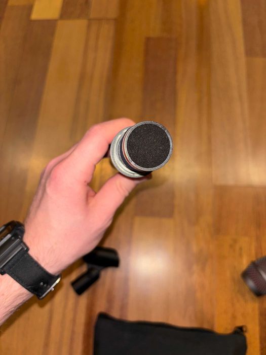 Mikrofon sE Electronics V7 z akcesoriami