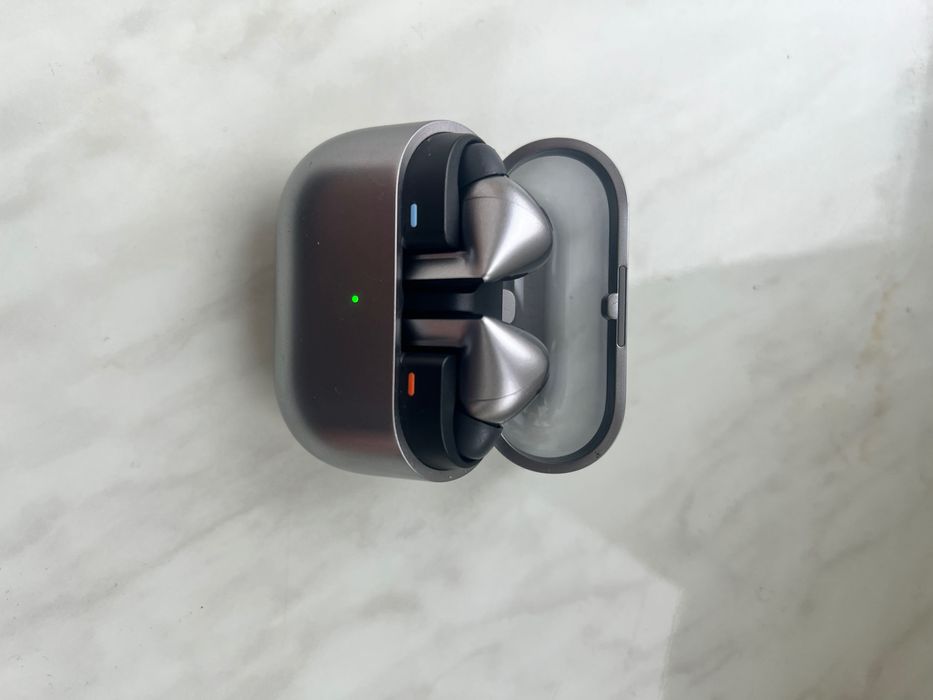 Наушники Samsung Galaxy Buds3 Pro (Silver) SM-R630NZAASEK