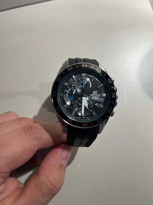 Годинник Casio EDIFICE Classic EFV-550P-1AVUEF