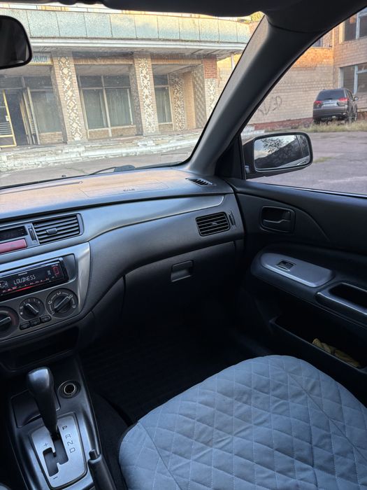 Mitsubishi lancer 9 1.6 газ автомат