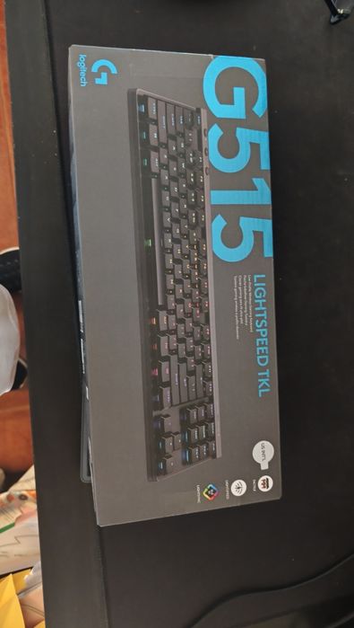 Teclado Logitech g515 Lightspeed TKL480093516511979522