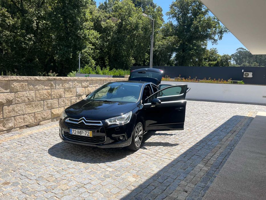DS 4 2000 Cilindrada Nacional