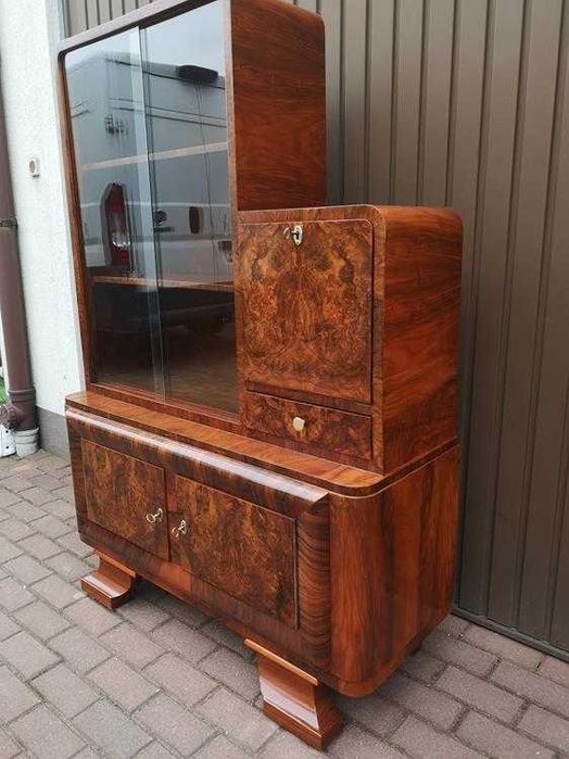 Witryna Barek ART-DECO Unikat Orzech Stara Antyk W Bardzo Dobrym Stanie .