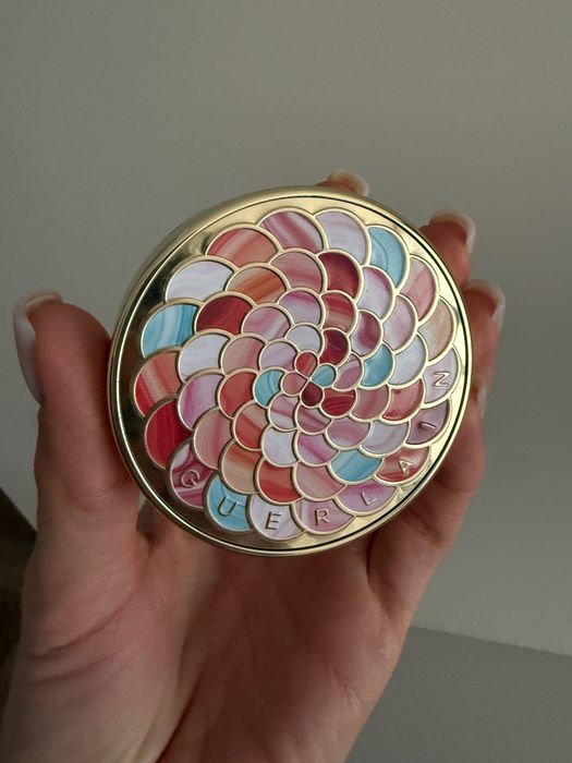 Guerlain Meteorites compact powder (01)