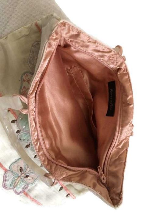 Damska torebka do ręki