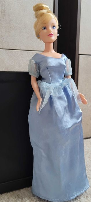 Boneca Disney - Cinderela