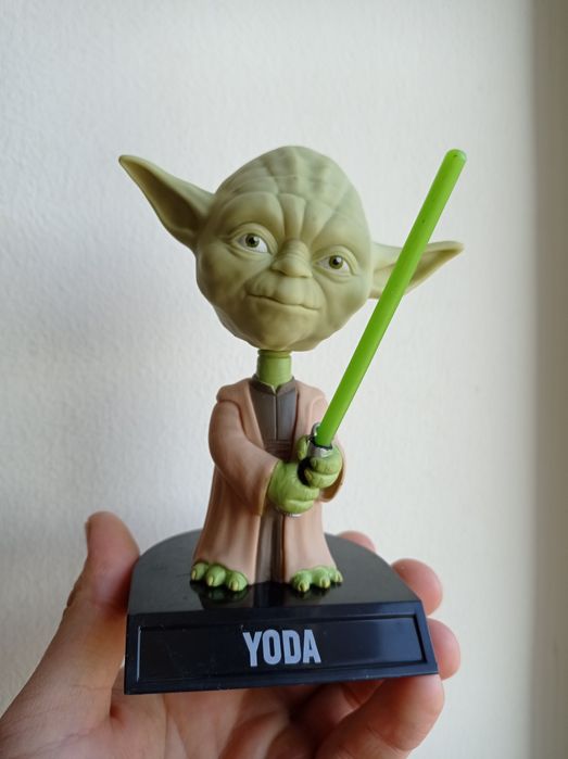 Коллекционная игрушка в машину Yoda "Мастер Йода" Star wars