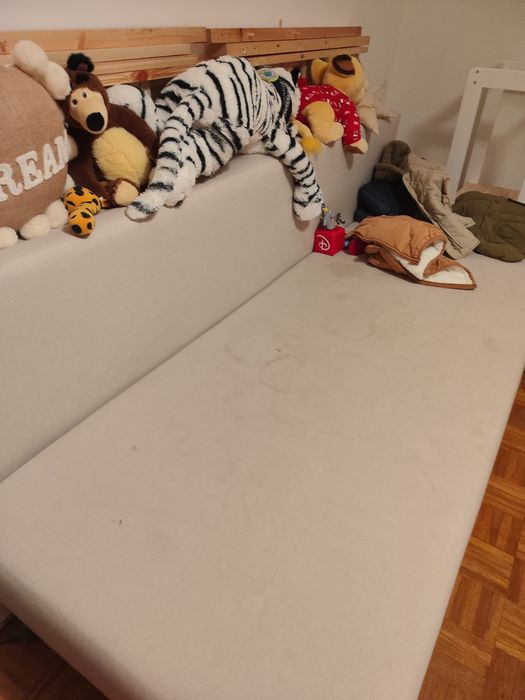 Sofá cama com gavetão do IKEA