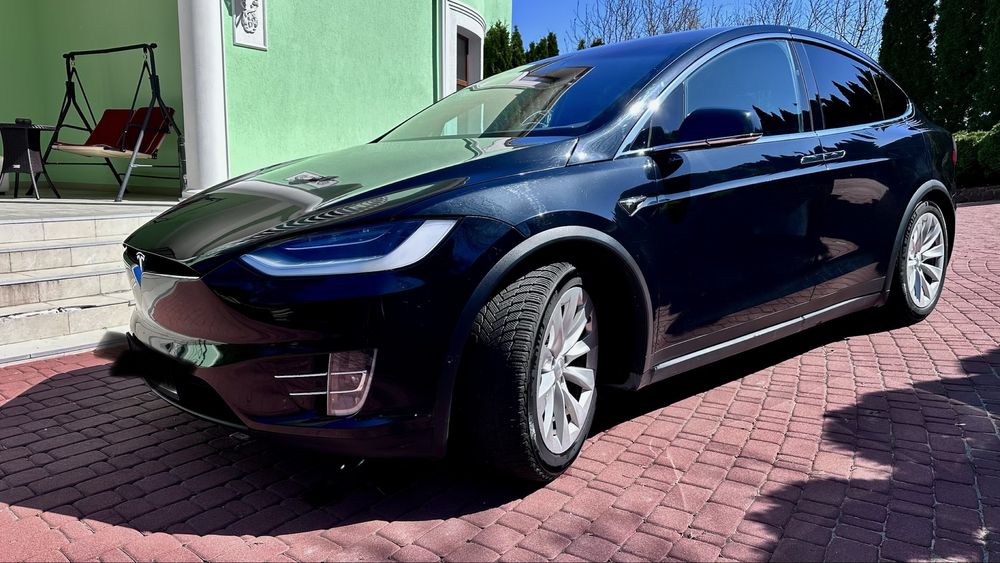 Tesla Model X 100d