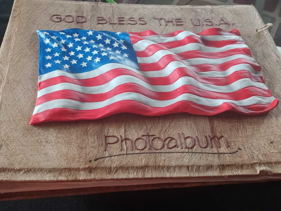 album na fotografie w drewnianej oprawie 37x30cm