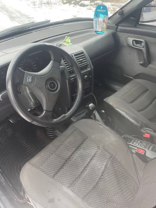 Продам ваз 2110.