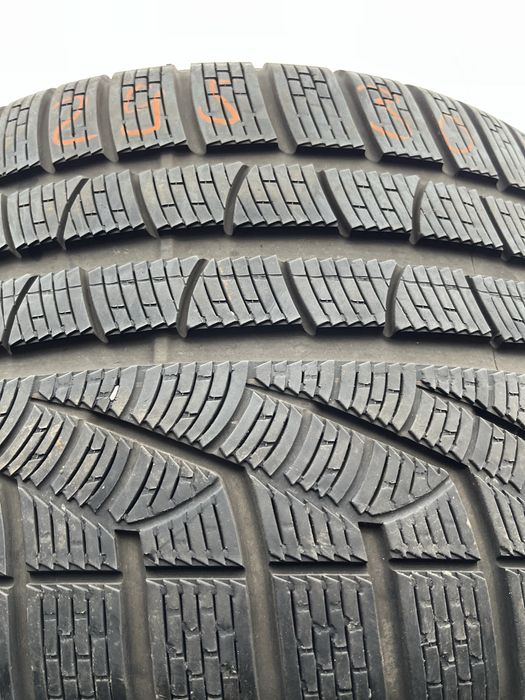295/30/R19 (зима) пара Pirelli Sottozero вул. Дружківська 12