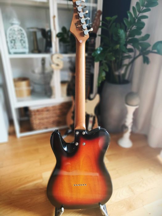 Eart E-TT72 (deluxe thinline telecaster) semihollow