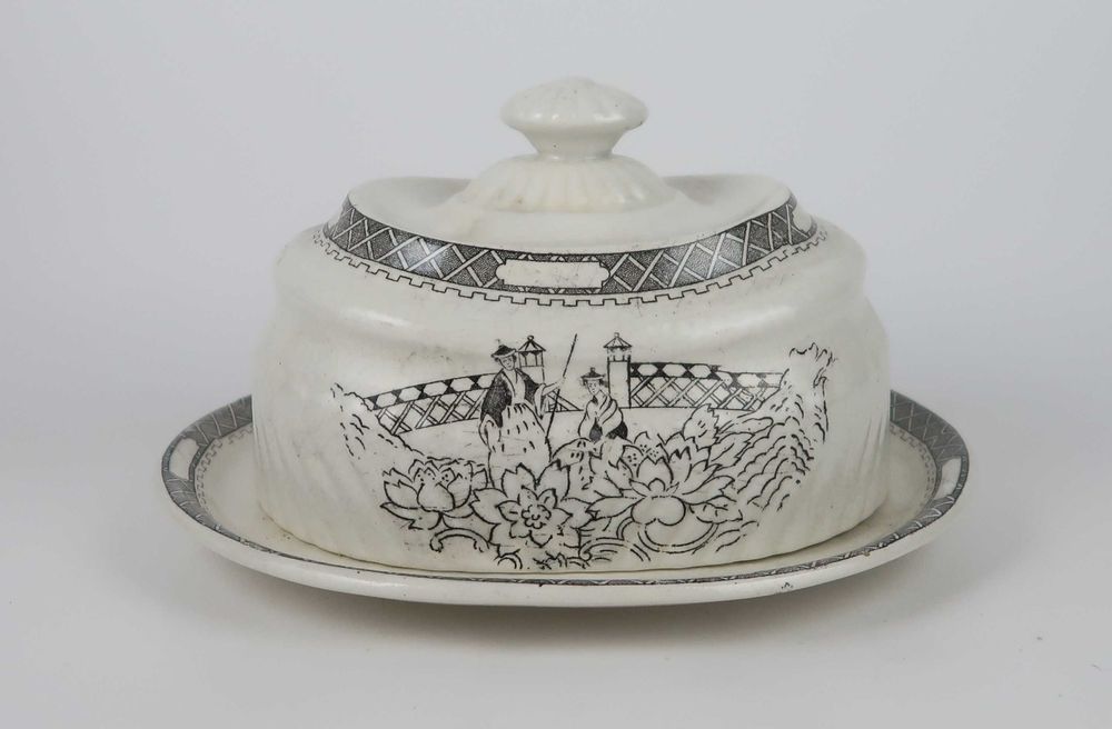 Manteigueira + travessa - faiança Sacavém motivo oriental