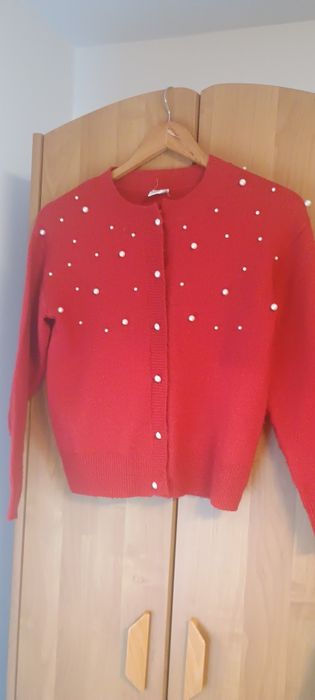 Sweterek dziewczyny