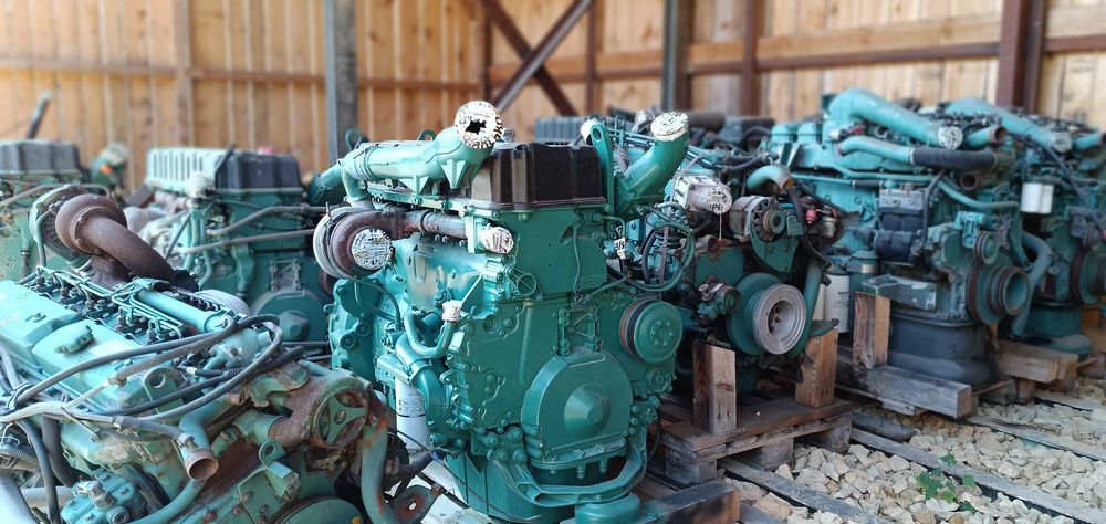 Silnik spalinowy - Deutz F10L413 - V10 chłodzony powietrzem