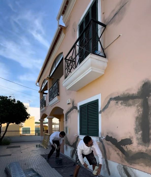 Reparações impermeabilização e pinturas