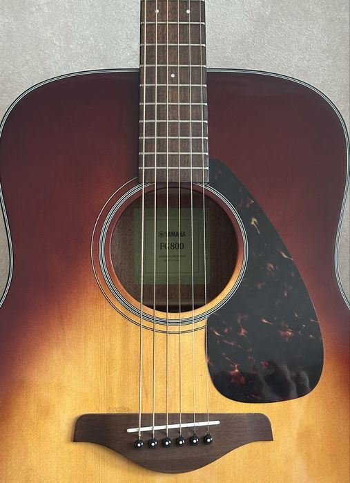 Акустична гітара Yamaha FG800