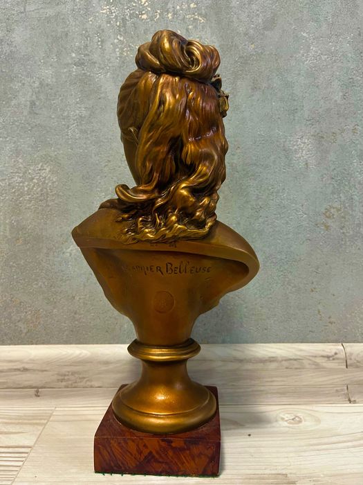 Бюст «девушка весна» по мотивам Альбера-Эрнеста Каррье-Беллёза