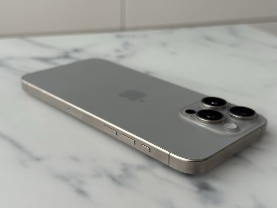Iphone 15 pro max natural titanium 256