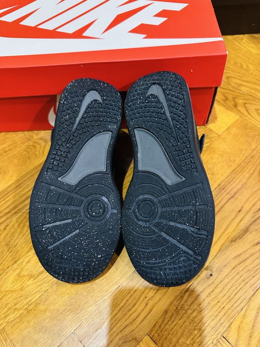 Кроссовки Nike Omni размер 33