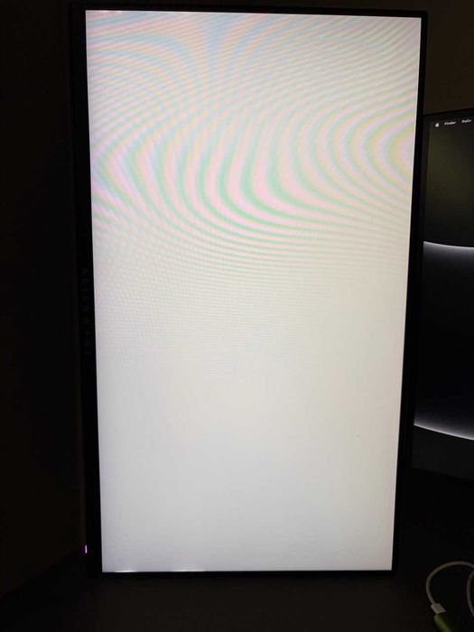 Монитор Dell Alienware 240