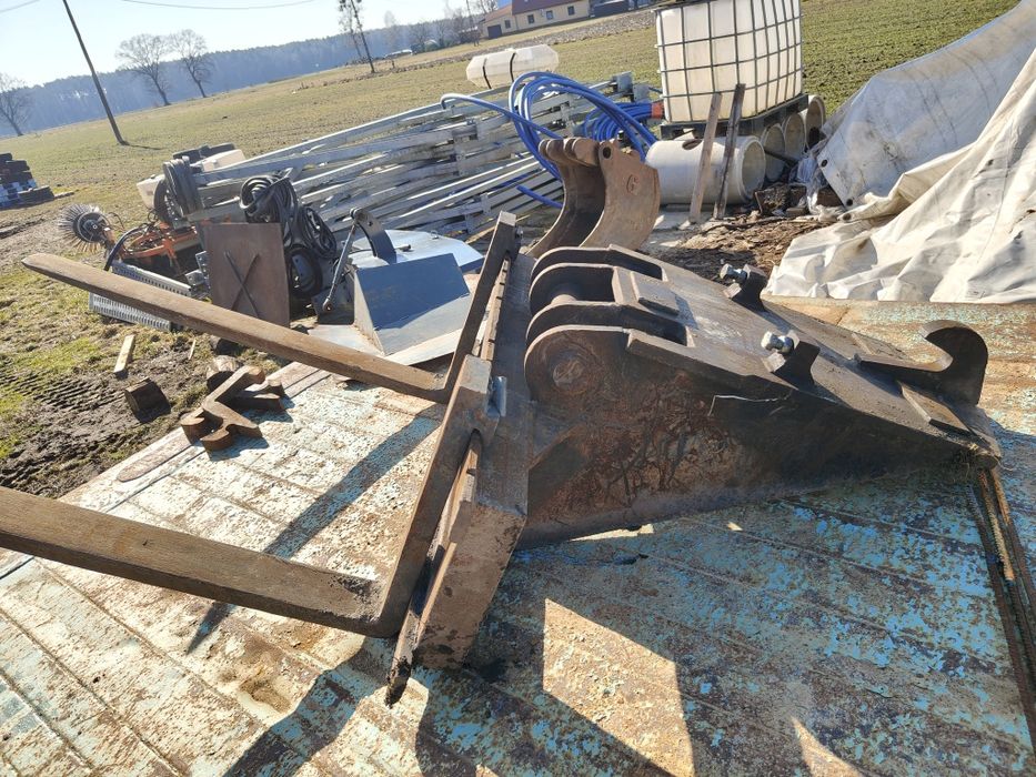 Widły do koparki b20 S1