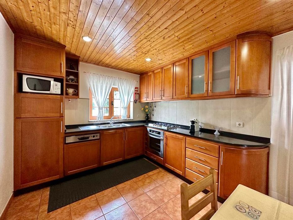 Moradia no Gerês com piscina 135€/dia e 900€ por semana.