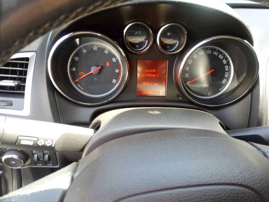 Części Astra  J 1,4 turbo