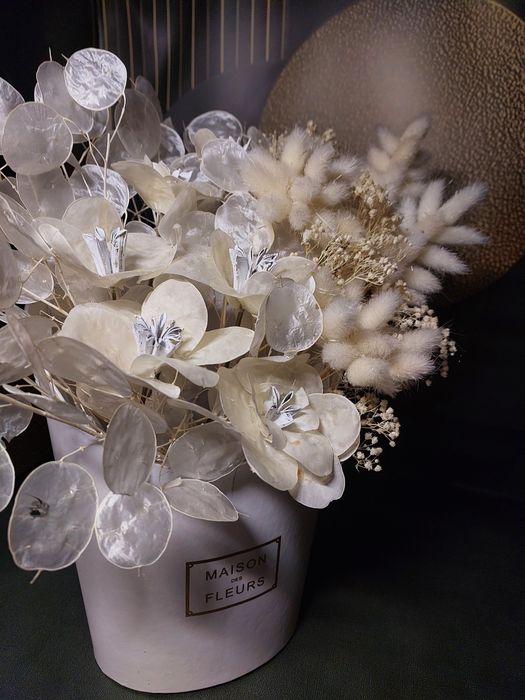 Квіти сама ніжність.