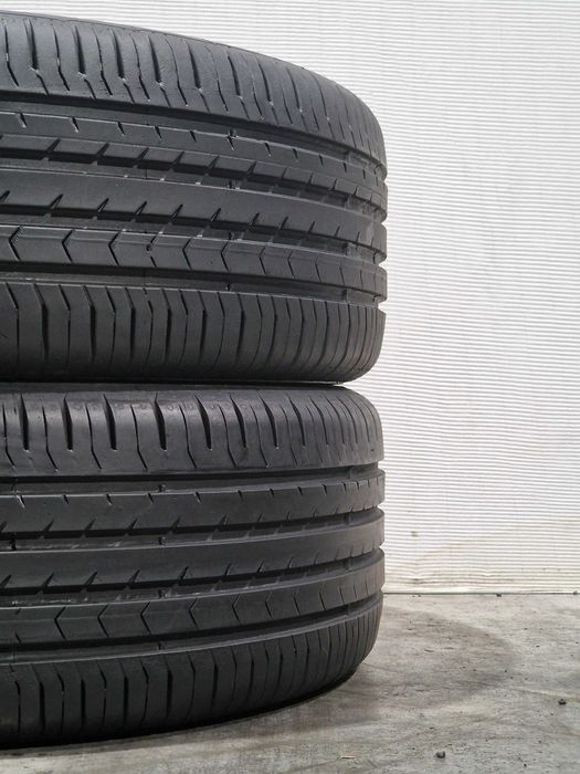 2 Pneus 225/60R17 CONTINENTAL Semi Novos
