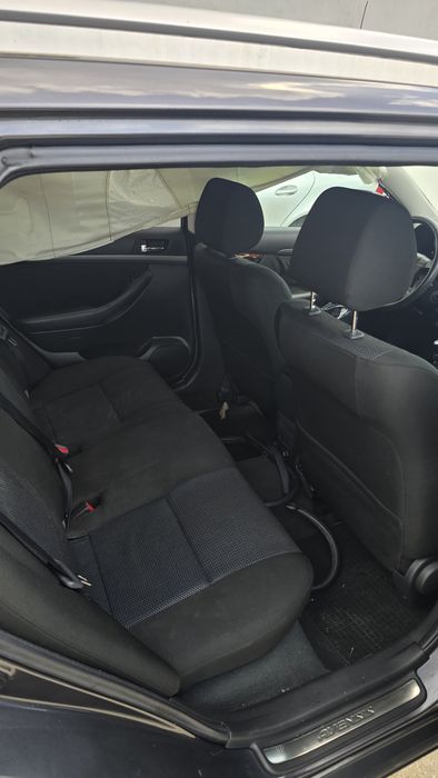 Toyota Avensis 2009 160000km (Para Reparaçao)